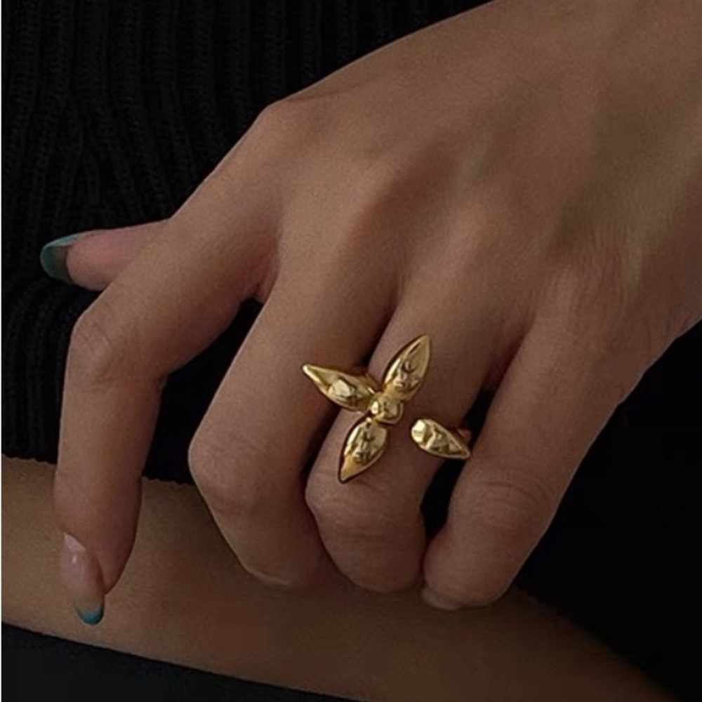 Chic Free Size Ring - image 3